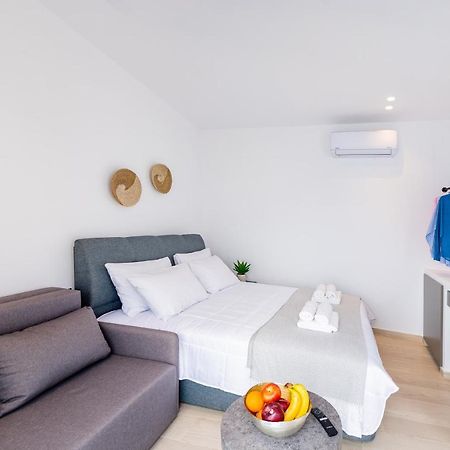 Sunwaves Beach Studio I Ialysos  Exterior foto
