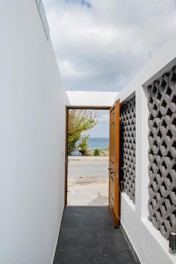 Sunwaves Beach Studio I Ialysos  Exterior foto