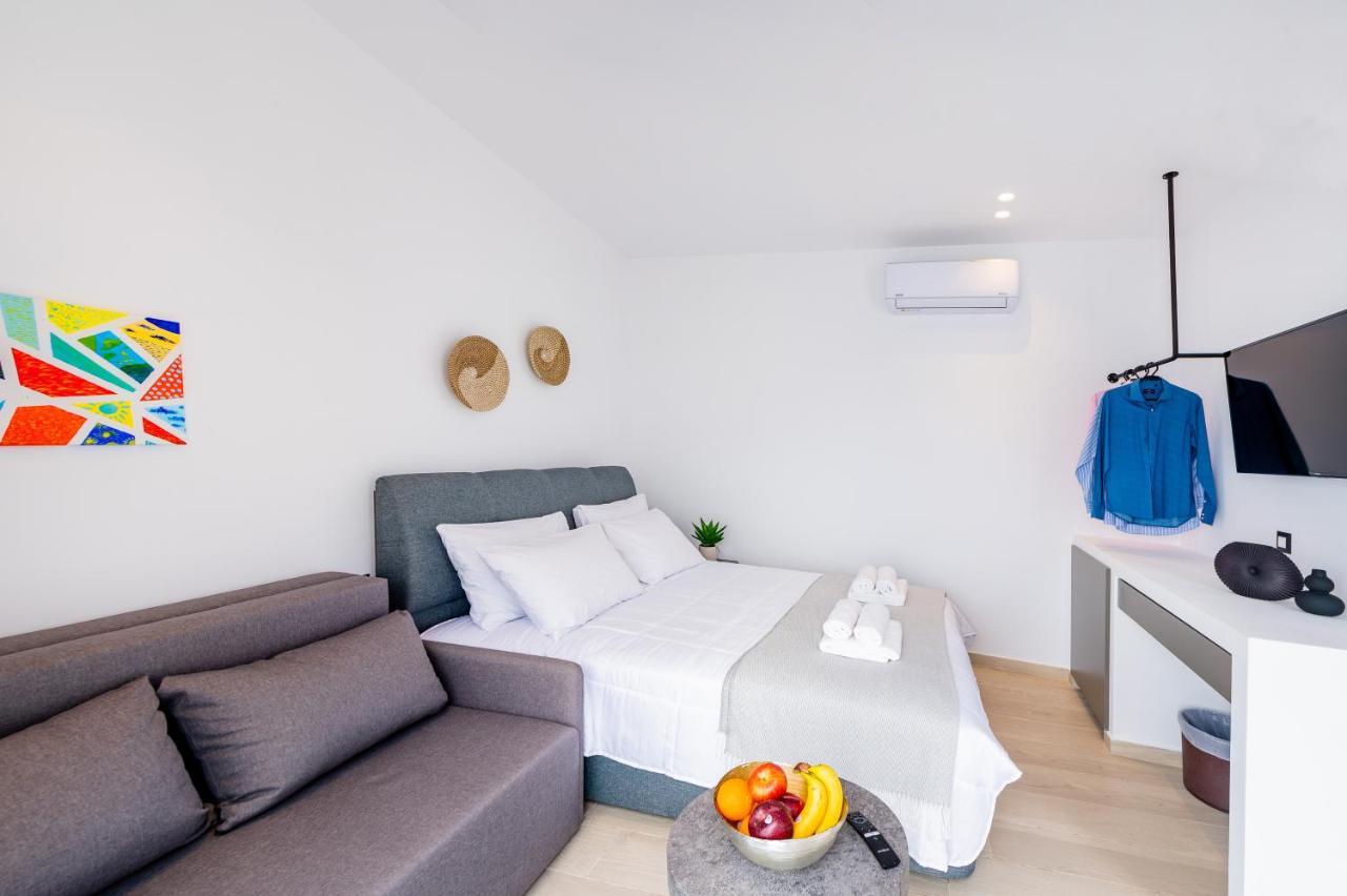 Sunwaves Beach Studio I Ialysos  Exterior foto