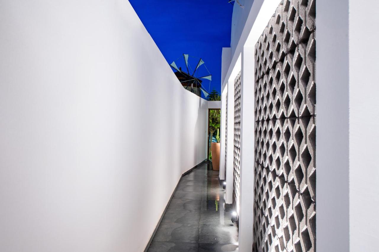 Sunwaves Beach Studio I Ialysos  Exterior foto